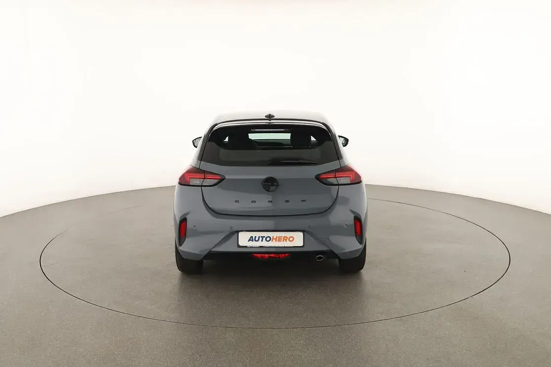 Usata Opel Corsa 101 CV (74 kW) 2024 Grigio Utilitaria