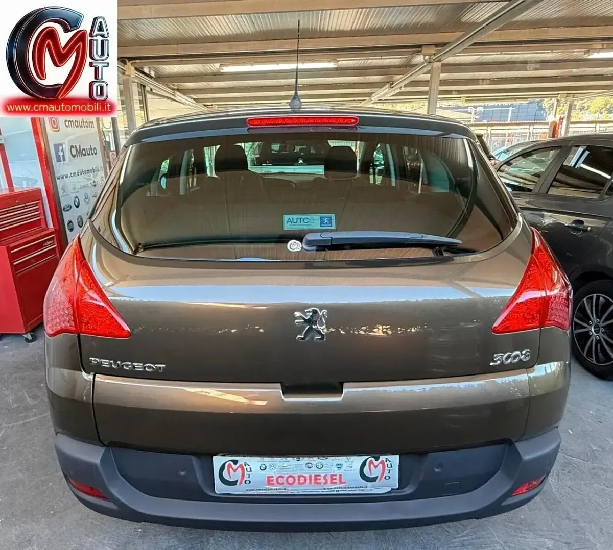 Usata Peugeot 3008 Premium 110 CV (80 kW) 2009 Marrone Berlina