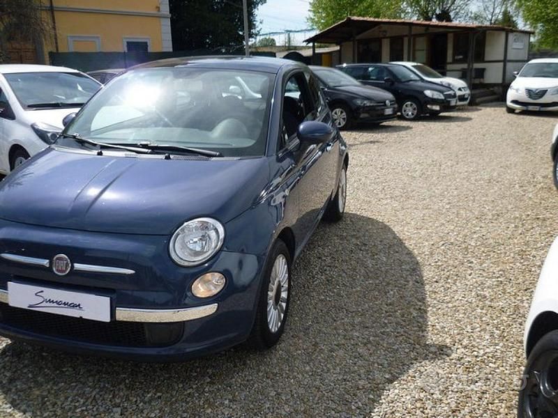 Usata Fiat 500 Lounge 69 CV (50 kW) 2014 Blu Utilitaria