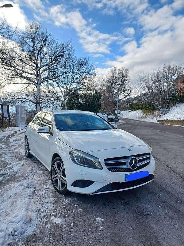 Usata Mercedes A180 Executive 109 CV (80 kW) 2014 Bianco Berlina