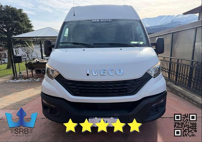 Usata Iveco Daily 116 CV (85 kW) 2020 Bianco Furgone