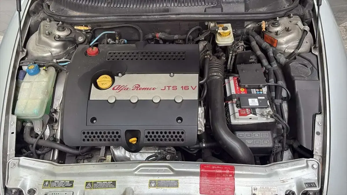 Usata Alfa Romeo 156 Progression 165 CV (121 kW) 2002 Grigio Berlina