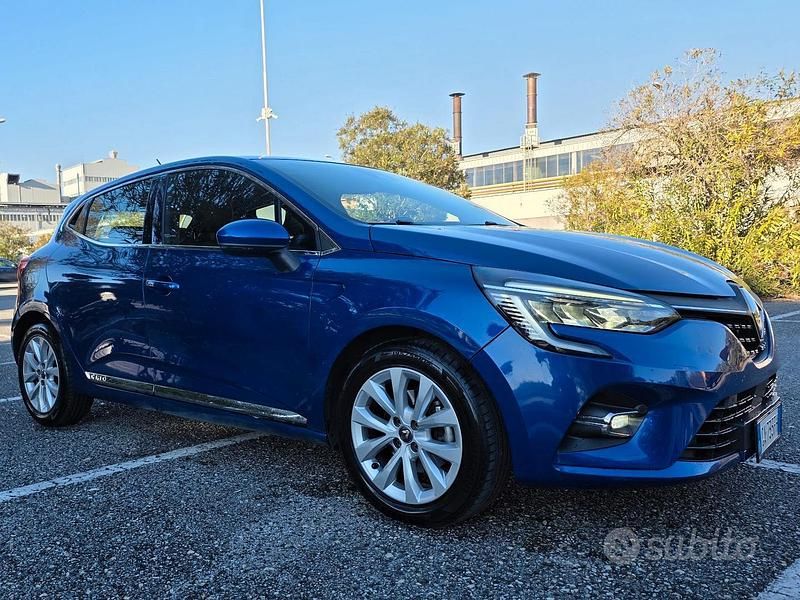 Usata Renault Clio V Intens 86 CV (63 kW) 2020 Blu Utilitaria