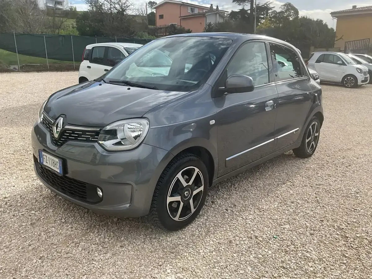 Usata Renault Twingo 95 CV (69 kW) 2019 Grigio Utilitaria