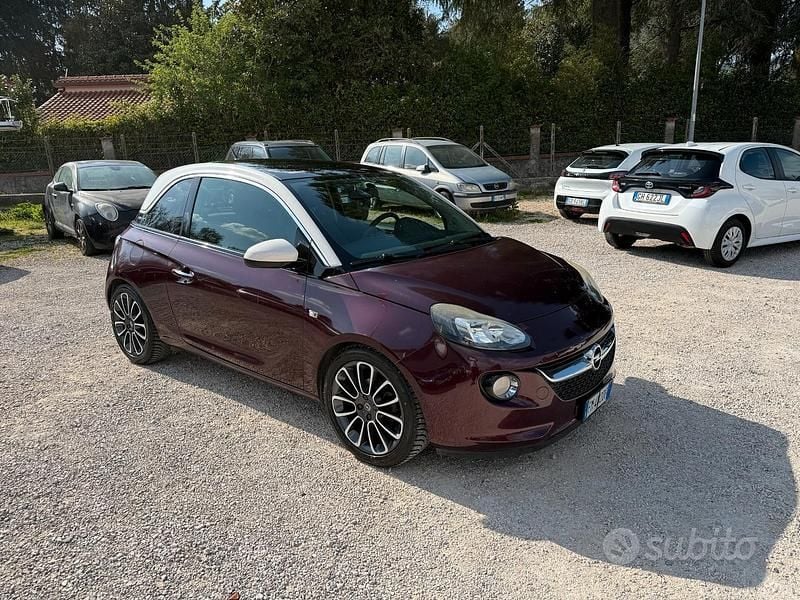 Usata Opel Adam Slam 70 CV (51 kW) 2013 Rosso Utilitaria