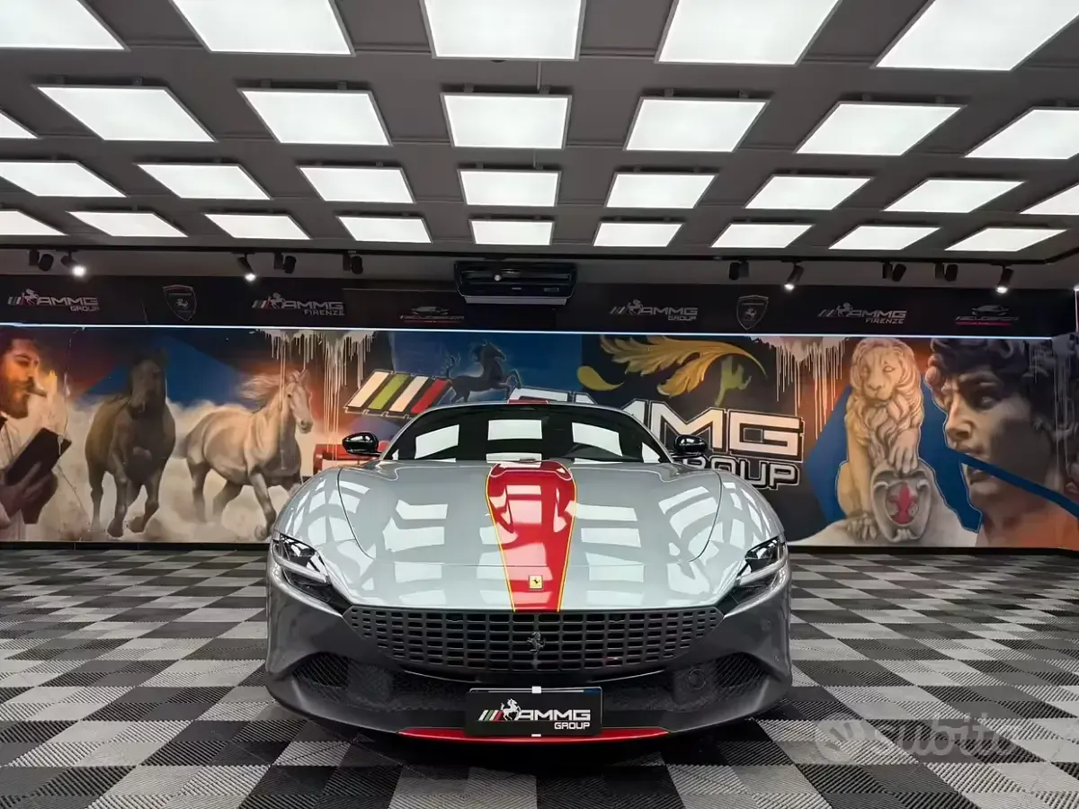 Usata Ferrari Roma 620 CV (456 kW) 2021 Grigio Coupé