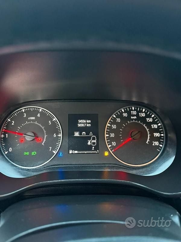 Usata Dacia Sandero 90 CV (66 kW) 2023 Blu Utilitaria