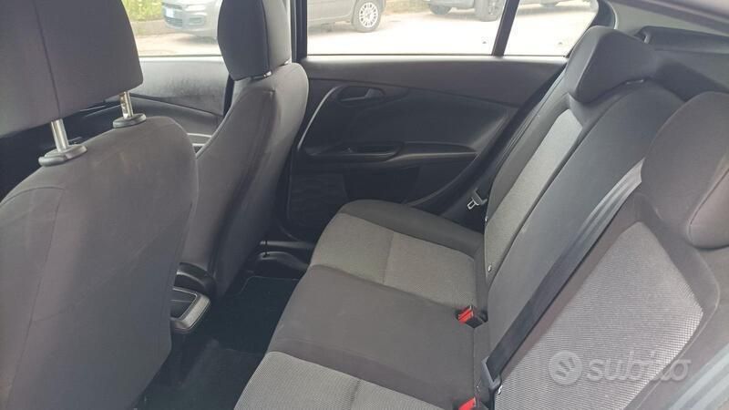 Usata Fiat Tipo 95 CV (69 kW) 2020 Nero Station wagon