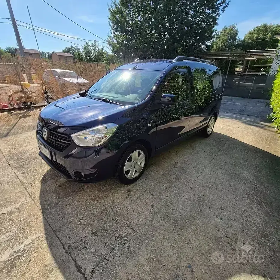 Usata Dacia Dokker Lauréate 75 CV (55 kW) 2018 Monovolume