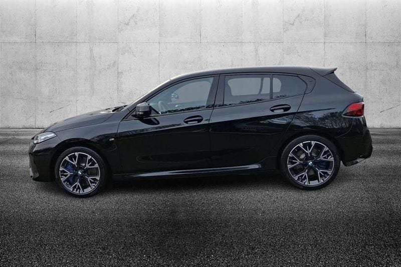Gebraucht BMW M135 300 PS (220 kW) 2025 Schwarz Kleinwagen