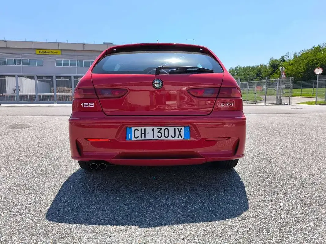 Usata Alfa Romeo 156 GTA 250 CV (183 kW) 2003 Rosso Station wagon