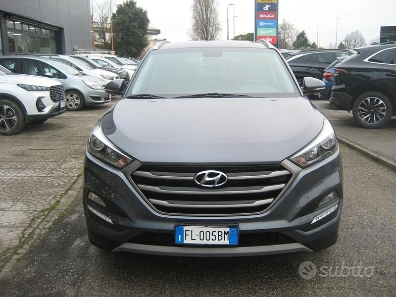 Usata Hyundai Tucson Comfort 116 CV (85 kW) 2017 Grigio SUV
