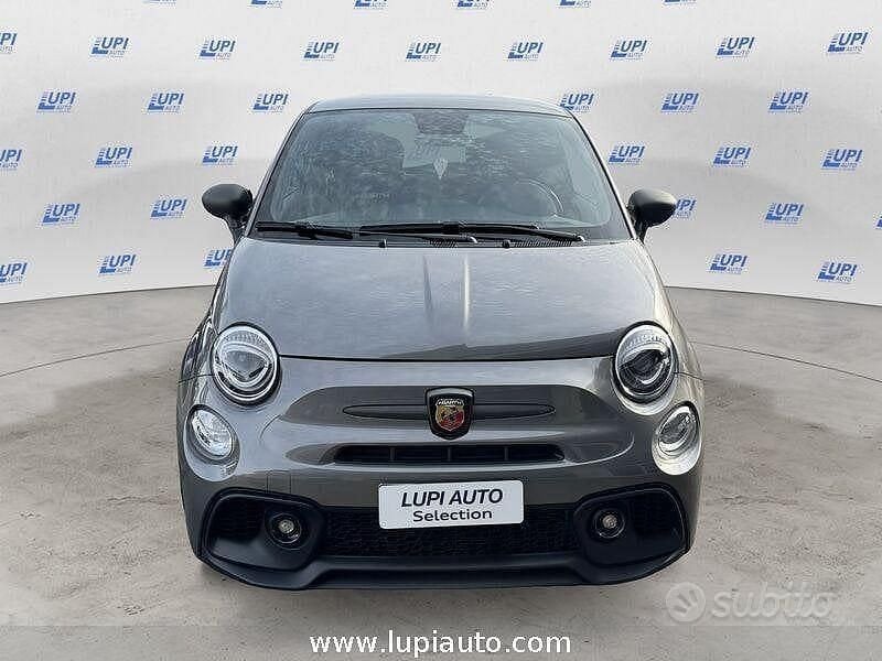 Usata Abarth 695 Turismo 180 CV (132 kW) 2023 Grigio Utilitaria