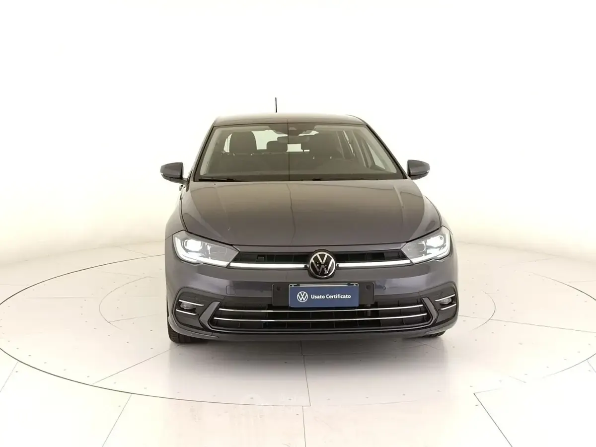Usata VW Polo Style 95 CV (69 kW) 2025 Gray Utilitaria