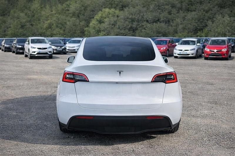 Usata Tesla Model Y RWD 87 kW (119 CV) 2022 Bianco SUV