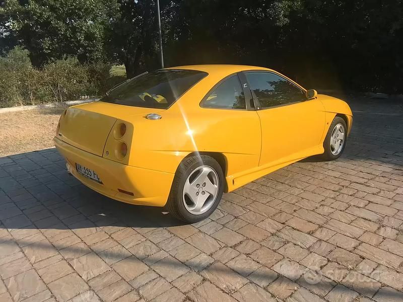 Usata Fiat Coupé 1996 Giallo Coupé