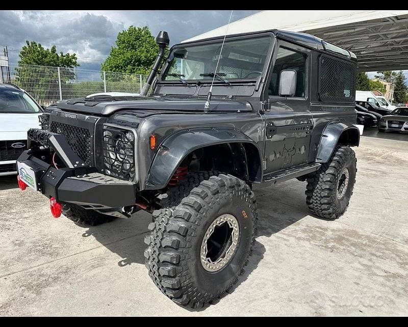 Usata Land Rover Defender S 122 CV (89 kW) 2004 Station wagon