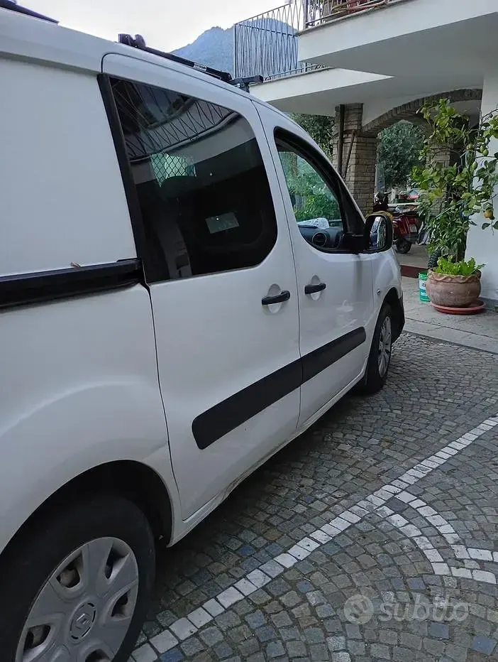 Usata Citroën Berlingo 75 CV (55 kW) 2016 Monovolume