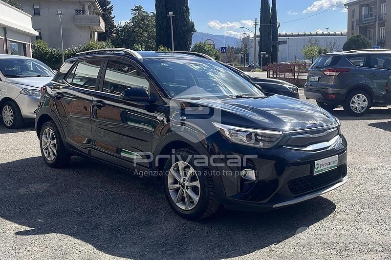 Usata Kia Stonic Style 99 CV (72 kW) 2019 Nero SUV