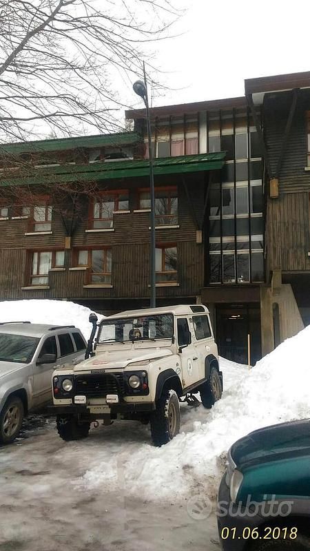 Usata Land Rover Defender 1998 Bianco SUV