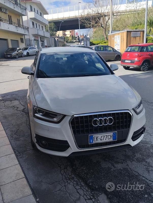 Usata Audi Q3 Advanced 140 CV (102 kW) 2012 Bianco SUV