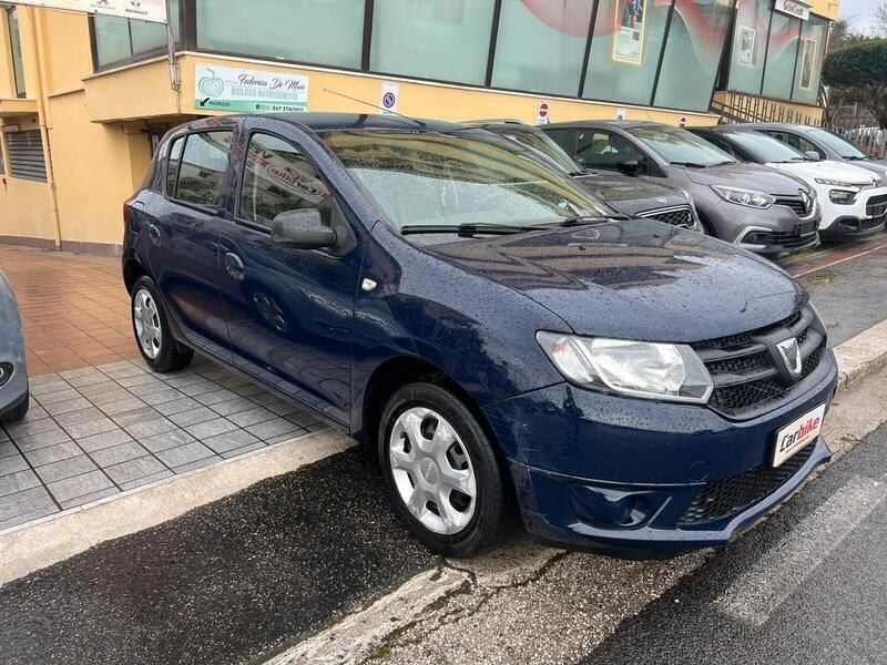 Usata Dacia Sandero Ambiance 75 CV (55 kW) 2015 Blu Utilitaria
