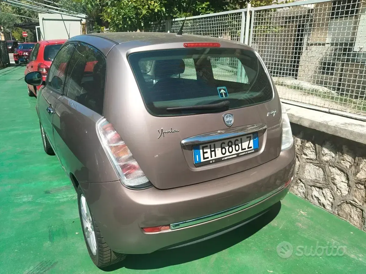 Usata Lancia Ypsilon S 95 CV (69 kW) 2011 Marrone Utilitaria