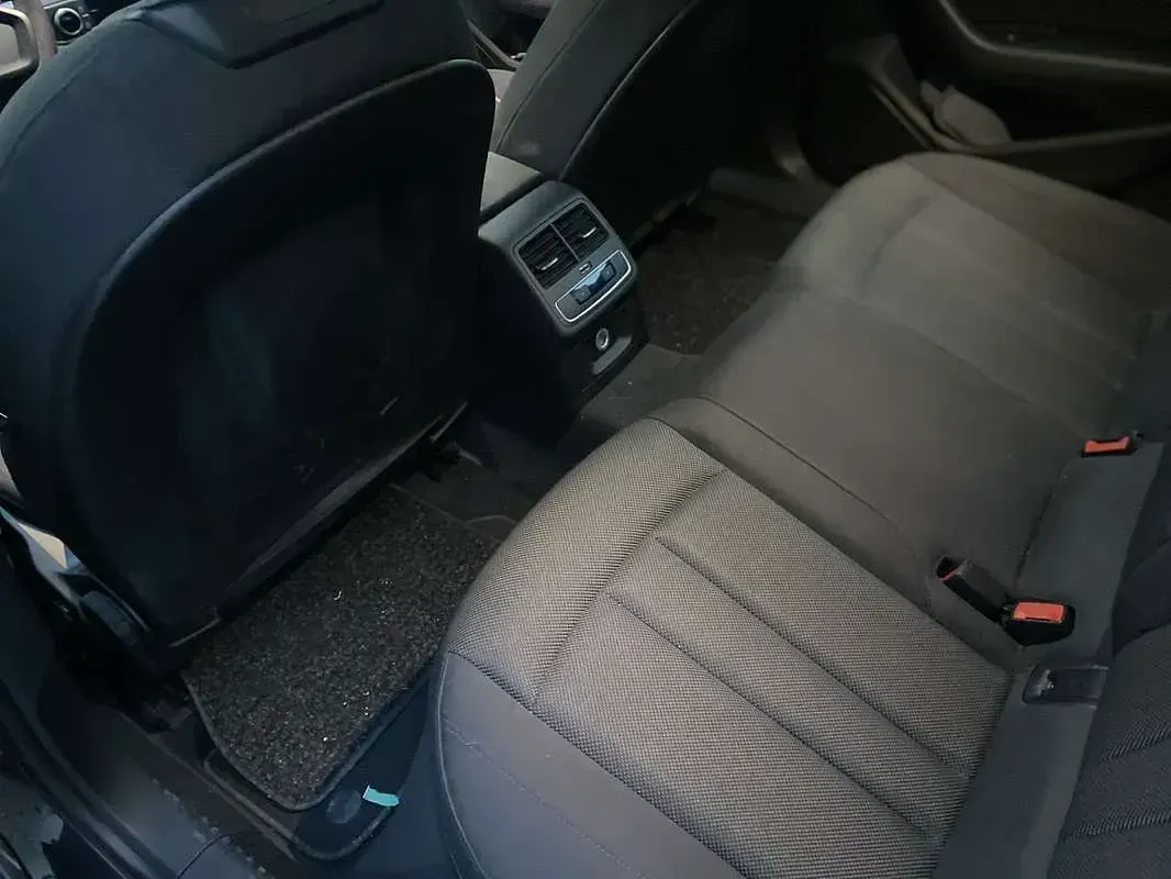 Begagnad Audi A4 Attraction 150 HK (110 kW) 2018 Kombi