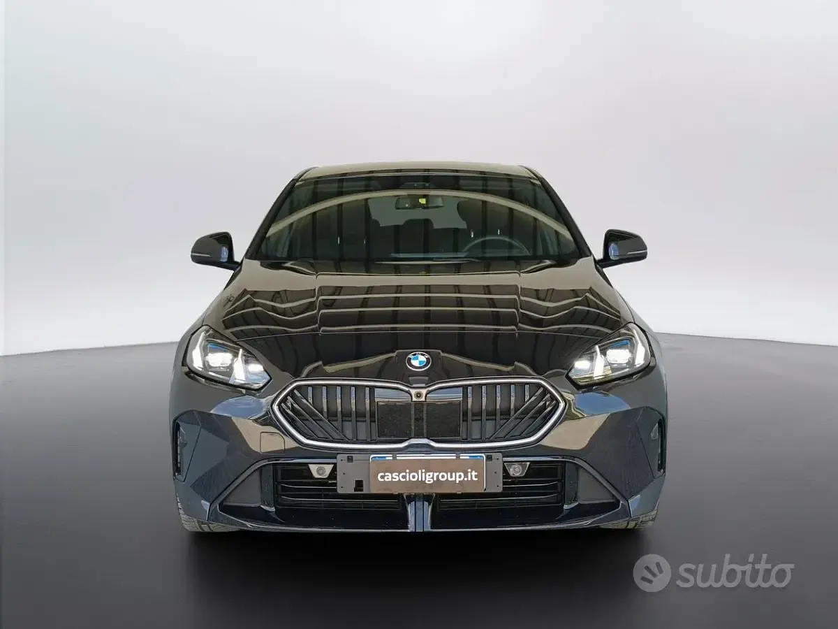 Usata BMW 118 M Sport 150 CV (110 kW) 2025 Black sapphire metallizzato Utilitaria