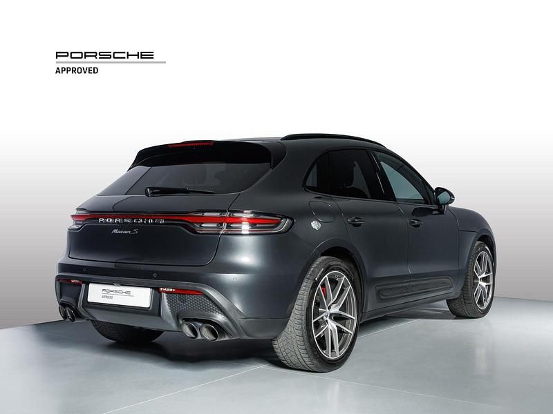 Usata Porsche Macan S 381 CV (280 kW) 2023 2h grigio vulcano metallizzato SUV