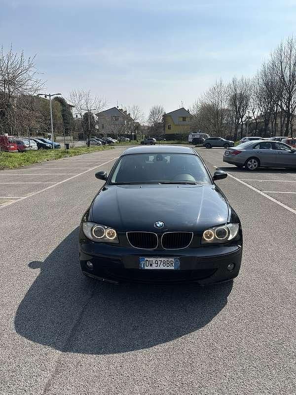 Usata BMW 116 Efficient Dynamics 122 CV (89 kW) 2009 Utilitaria