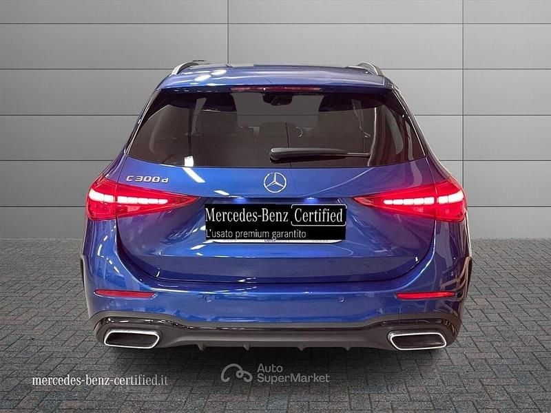 Usata Mercedes C300e AMG Line Premium 265 CV (194 kW) 2023 Blu Station wagon