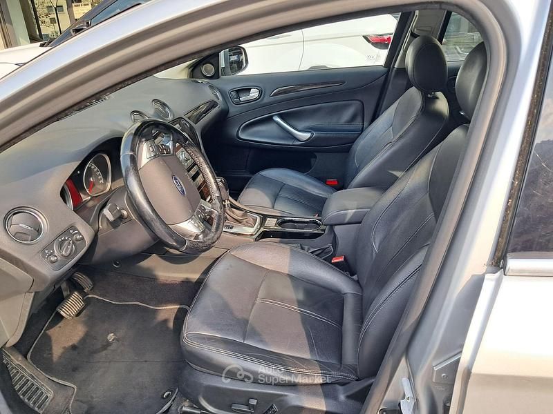 Usata Ford Mondeo 140 CV (102 kW) 2009 Argento Station wagon