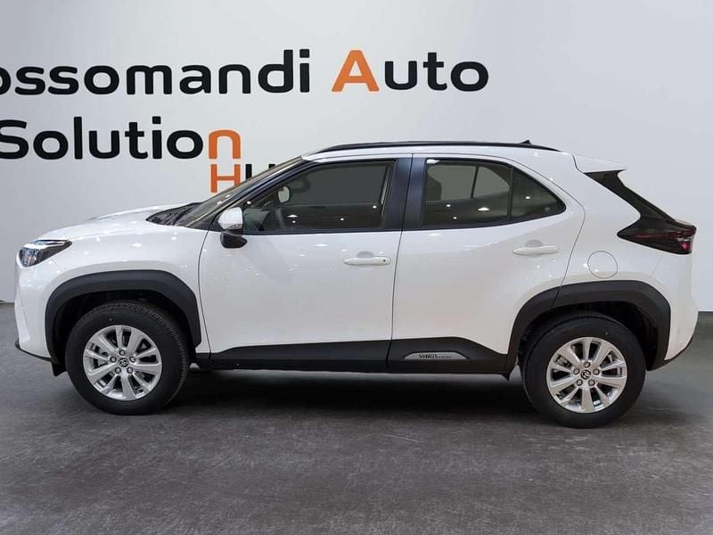 Nuova Toyota Yaris Cross Active 116 CV (85 kW) 2025 Bianco SUV