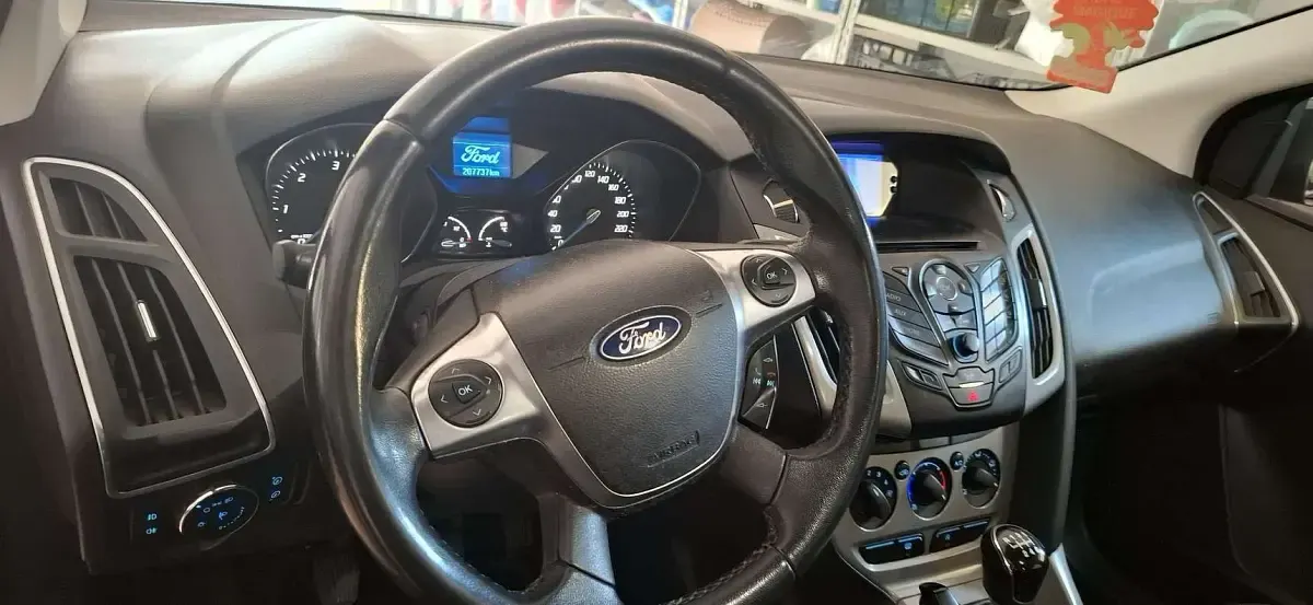 Usata Ford Focus 116 CV (85 kW) 2011 Berlina