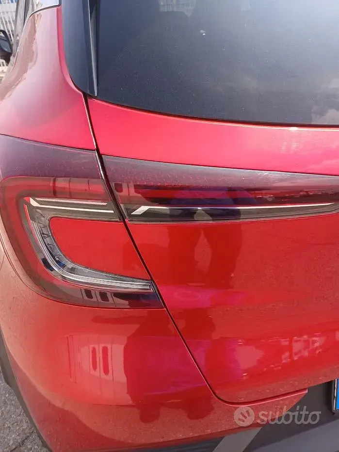 Usata Renault Captur RS Line 100 CV (73 kW) 2022 Rosso SUV