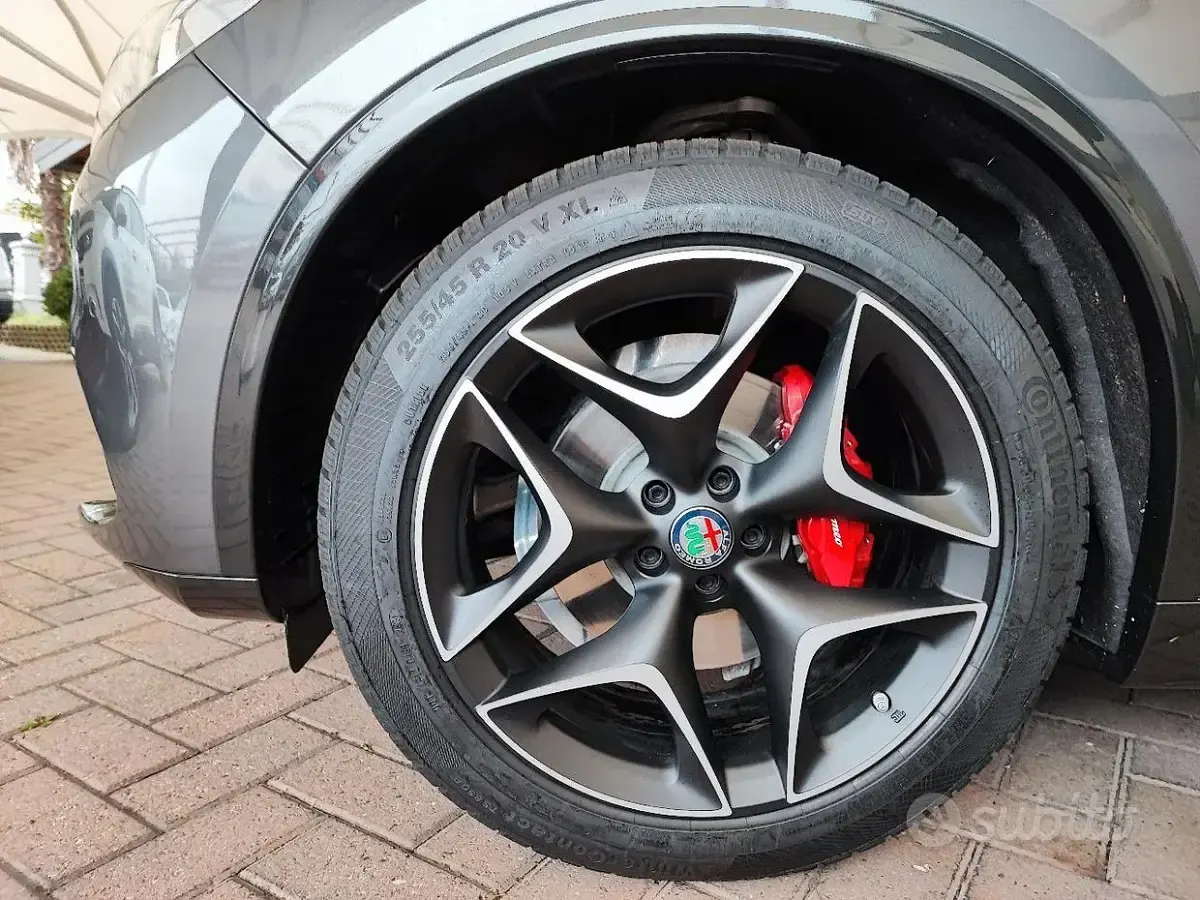 Usata Alfa Romeo Stelvio Ti 2020 Grigio SUV