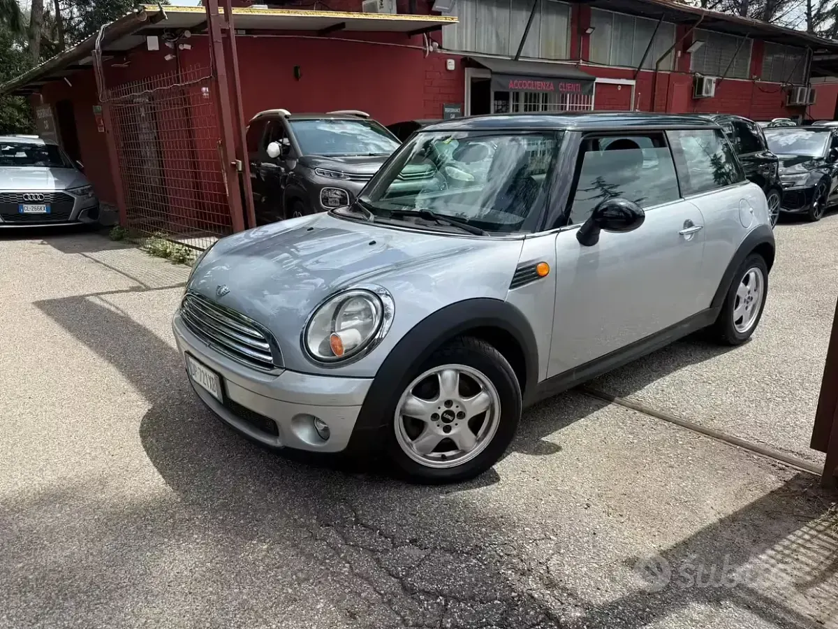Usata Mini Cooper 120 CV (88 kW) 2008 Grigio Utilitaria