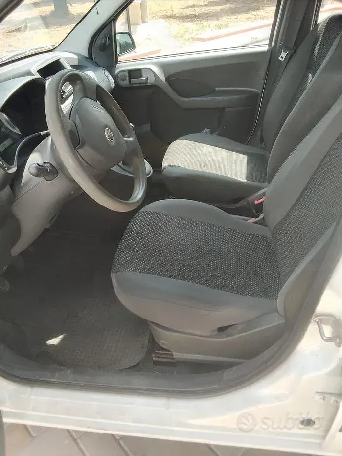 Usata Fiat Panda 54 CV (39 kW) 2009 Bianco Utilitaria