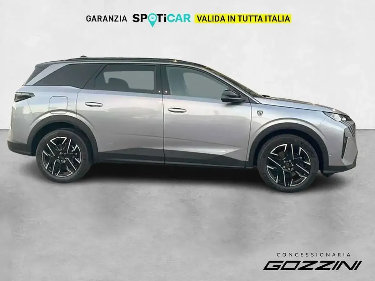 Nuova Peugeot 5008 GT 196 CV (144 kW) 2026 Grigio SUV