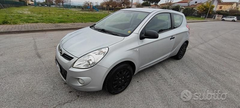 Usata Hyundai i20 2009 Grigio Utilitaria