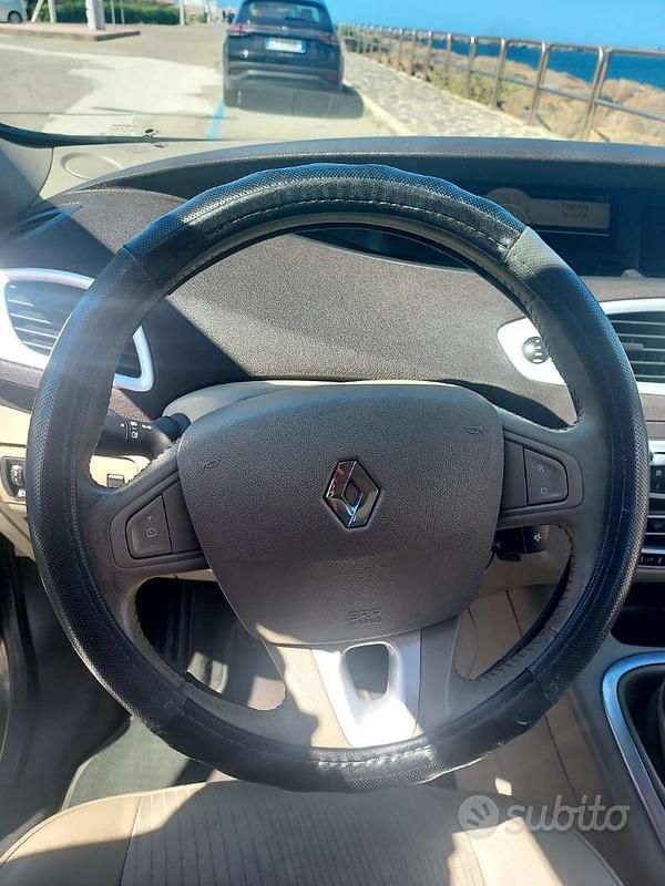 Usata Renault Scénic III 2010 Nero Monovolume