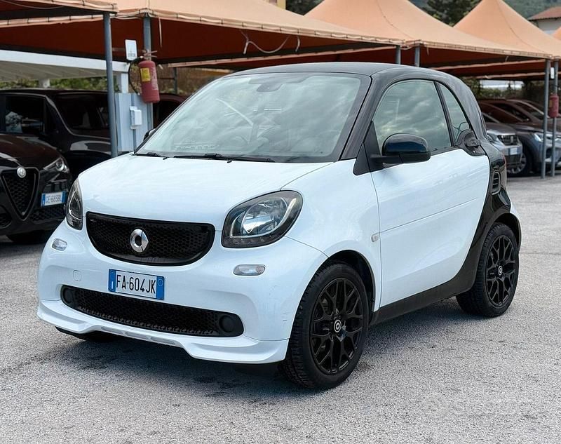 Usata Smart ForTwo Coupé Passion 70 CV (51 kW) 2015 Bianco Coupé
