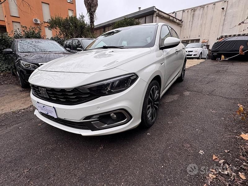 Bianco Usata 2022 Fiat Tipo Business Tre volumi | 15.200 € (Ottimo prezzo) - Immagine 1/4