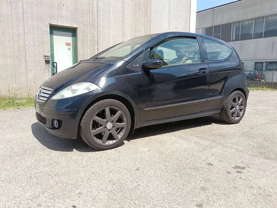 Usata Mercedes A150 Avantgarde 95 CV (69 kW) 2006 Nero Coupé