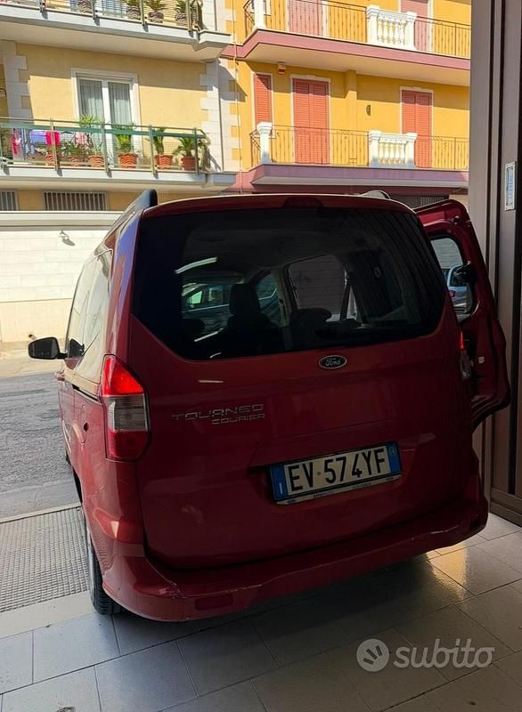 Usata Ford Transit Trend 76 CV (55 kW) 2014 Arancione Furgone