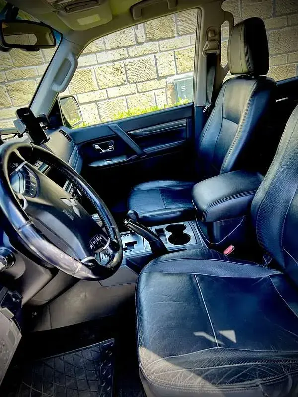 Usata Mitsubishi Pajero Instyle 170 CV (125 kW) 2009 SUV