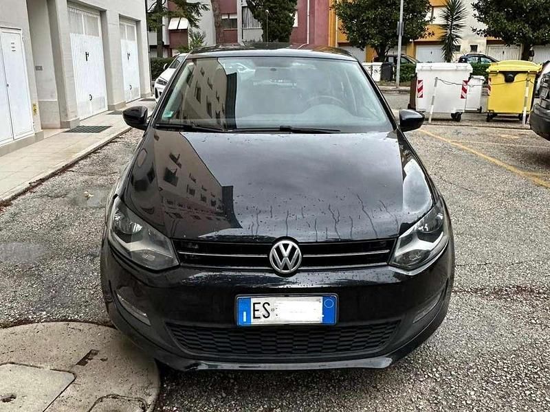 Usata VW Polo Comfortline 86 CV (63 kW) 2013 Nero Utilitaria