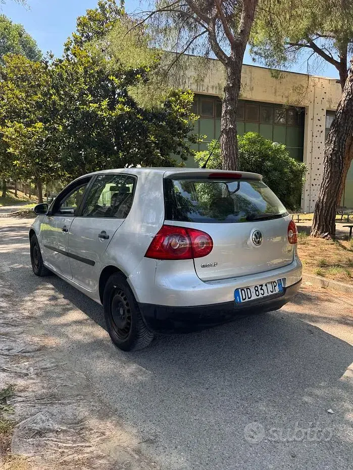 Usata VW Golf IV Sportline 105 CV (77 kW) 2006 Grigio Berlina