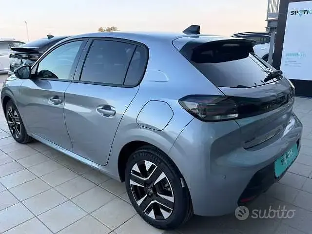 Nuova Peugeot 208 101 CV (74 kW) 2026 Utilitaria
